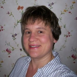 Marnie Caldwell headshot